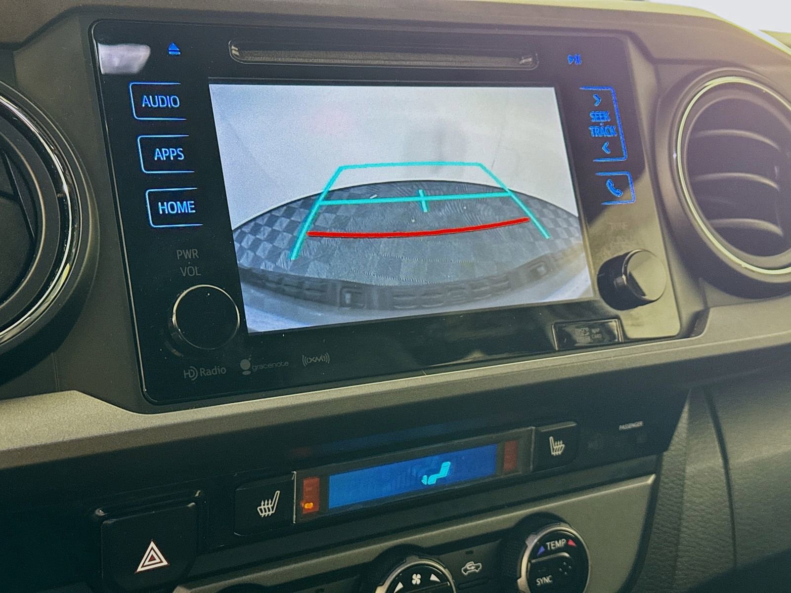 Used 2017 Toyota Tacoma TRD Sport w/ Premium & Technology Package image 11