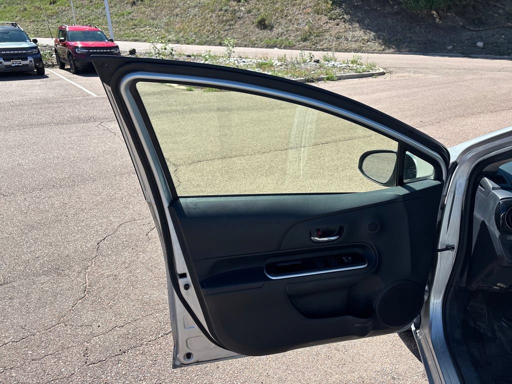 Used 2015 Toyota Prius C Two FWD image 9