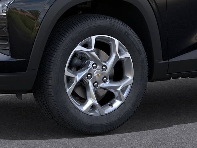 New 2026 Chevrolet Trax LS w/ LS Convenience Package FWD image 9