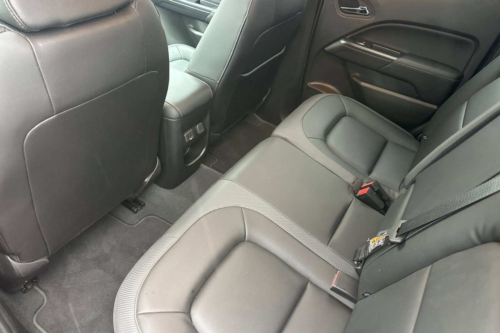 Used 2022 GMC Canyon AT4 w/ Trailering Package AWD/4WD image 10