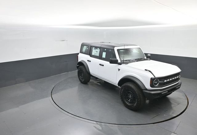 New 2026 Ford Bronco 4-Door image 17