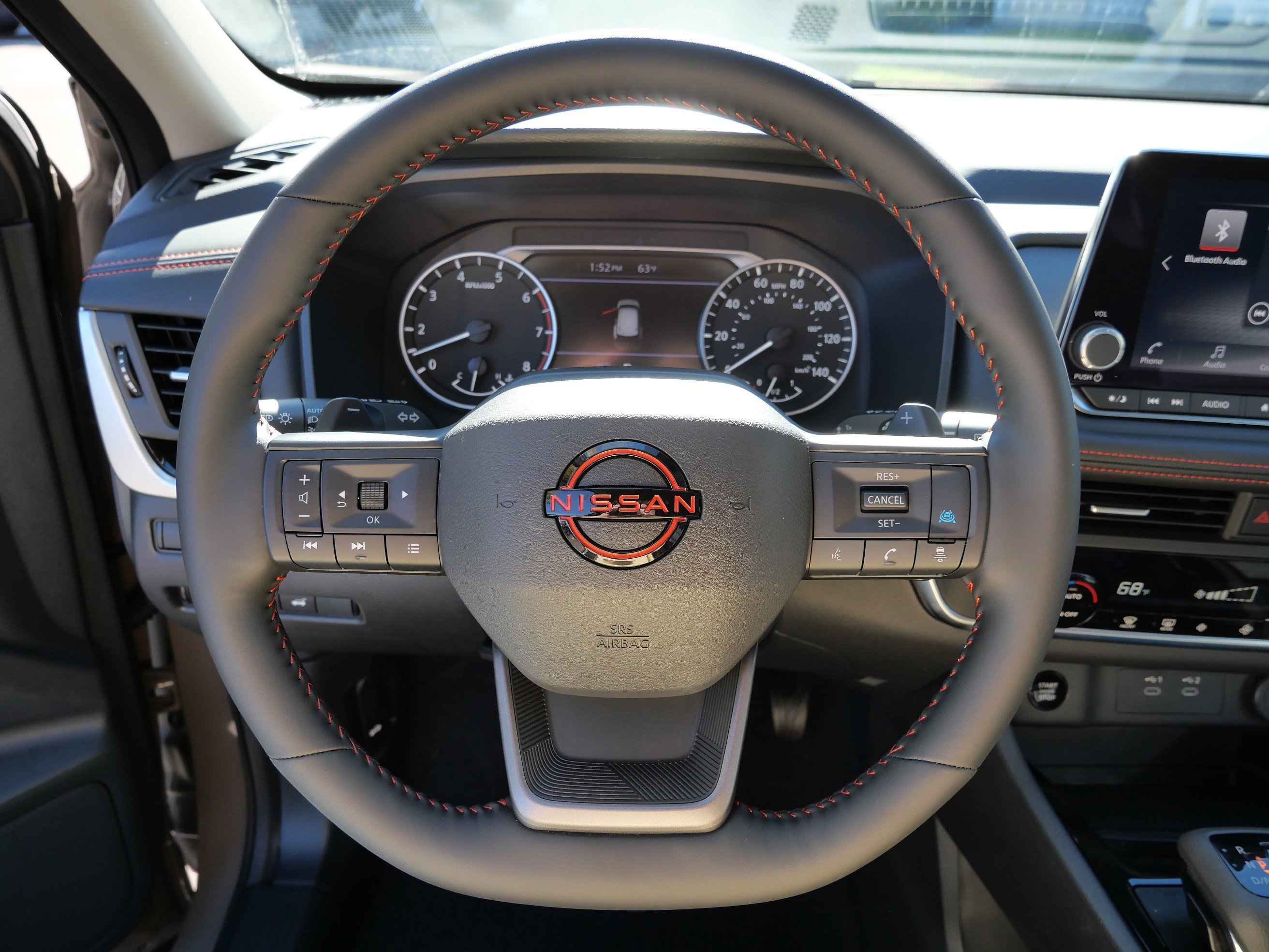 Used 2025 Nissan Rogue SV image 24