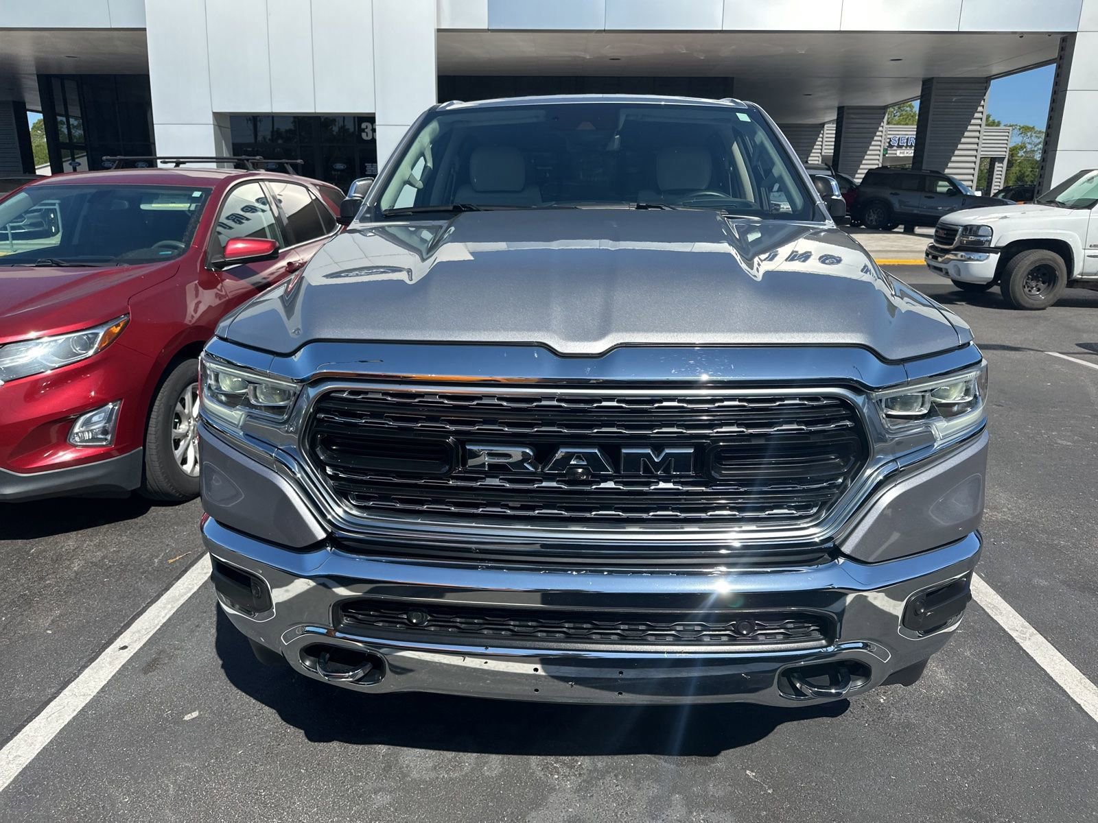 Used 2024 RAM 1500 Limited AWD/4WD image 3