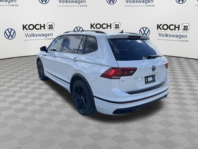 Used 2024 Volkswagen Tiguan SE R-Line image 6