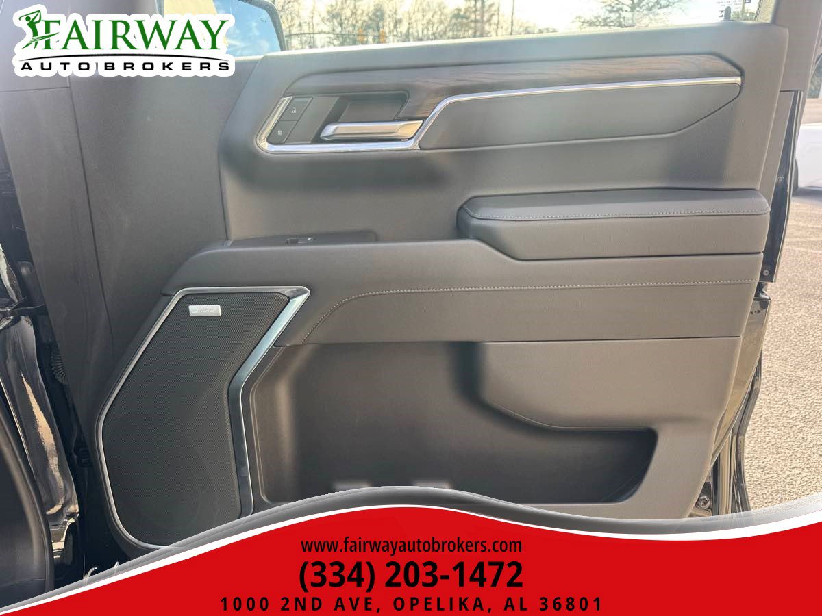 Used 2024 GMC Sierra 1500 SLT w/ SLT Premium Plus Package AWD/4WD image 38