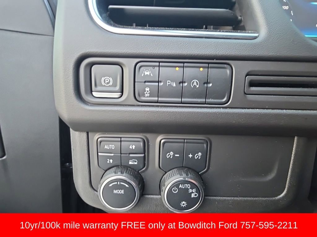 Used 2024 Chevrolet Tahoe LT AWD/4WD image 18