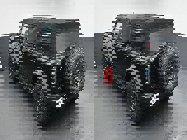 New 2025 Ford Bronco Outer Banks w/ Sasquatch Package AWD/4WD image 25