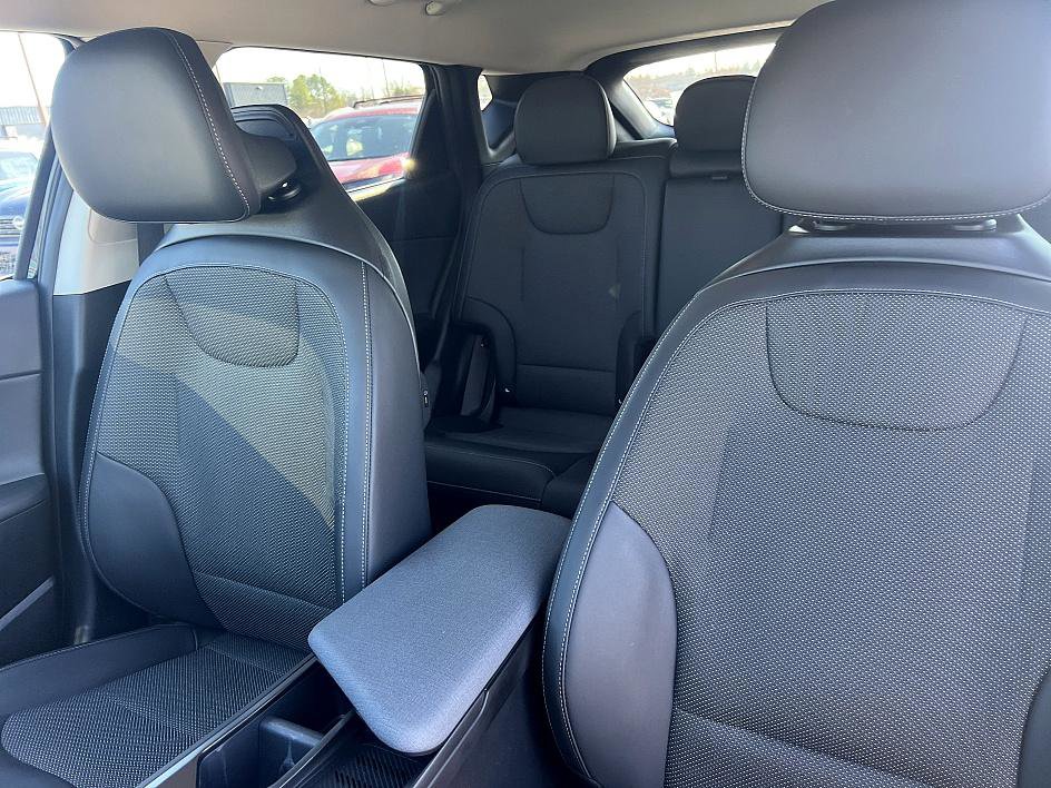 Used 2024 Kia EV6 Light image 13