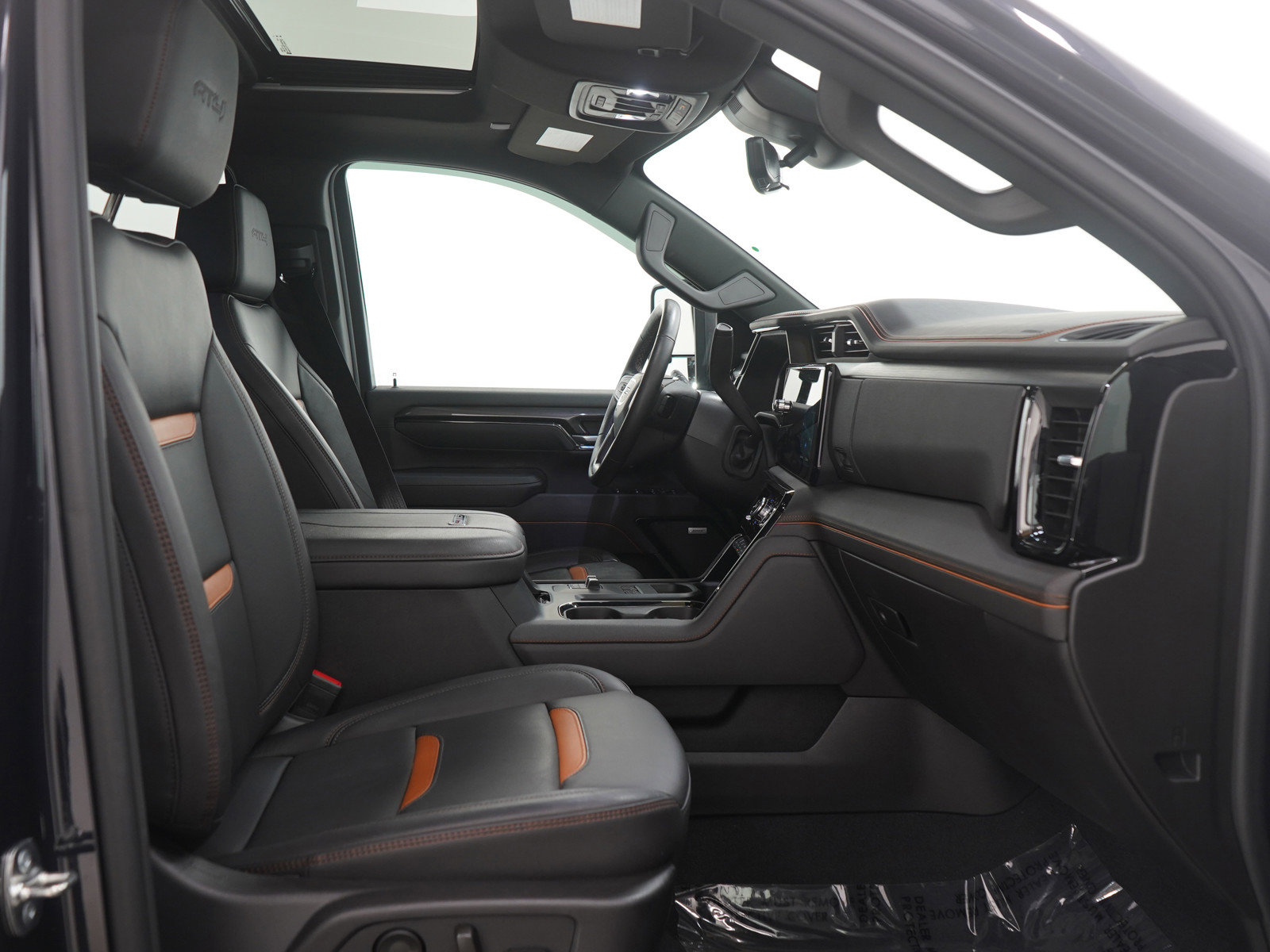 Used 2025 GMC Sierra 2500 AT4 w/ AT4 Premium Plus Package image 13