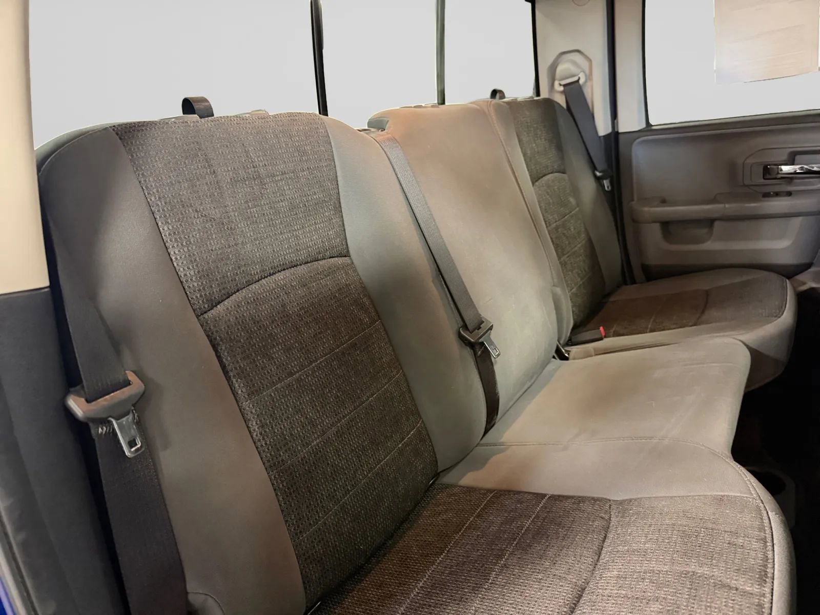 Used 2014 RAM 1500 Outdoorsman image 25