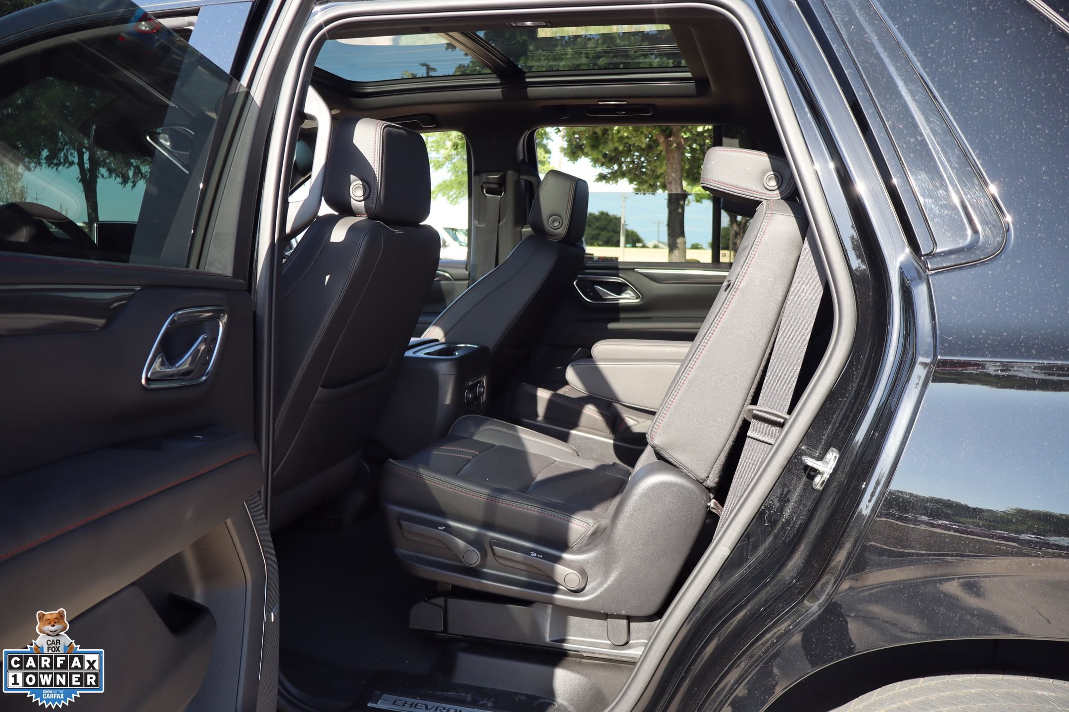 Used 2024 Chevrolet Tahoe RST w/ Luxury Package RWD image 27