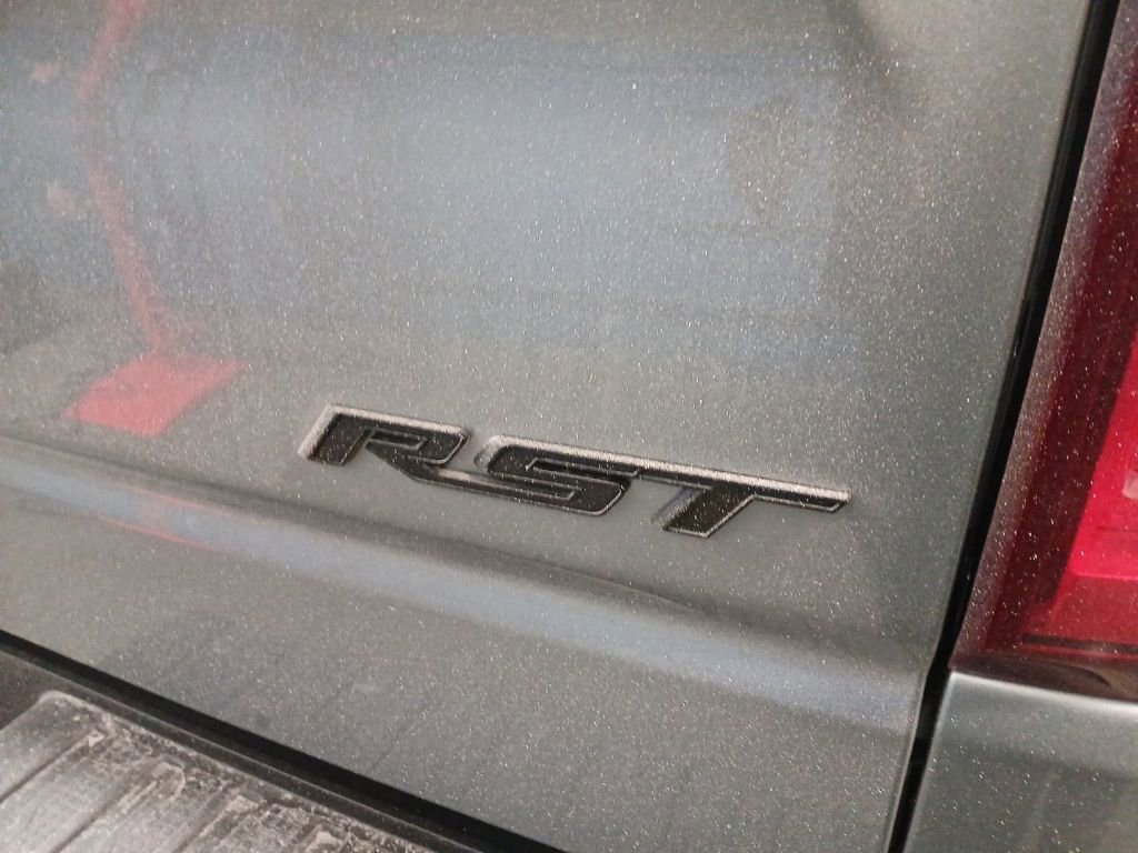 New 2026 Chevrolet Silverado 1500 RST w/ Redline Edition image 32