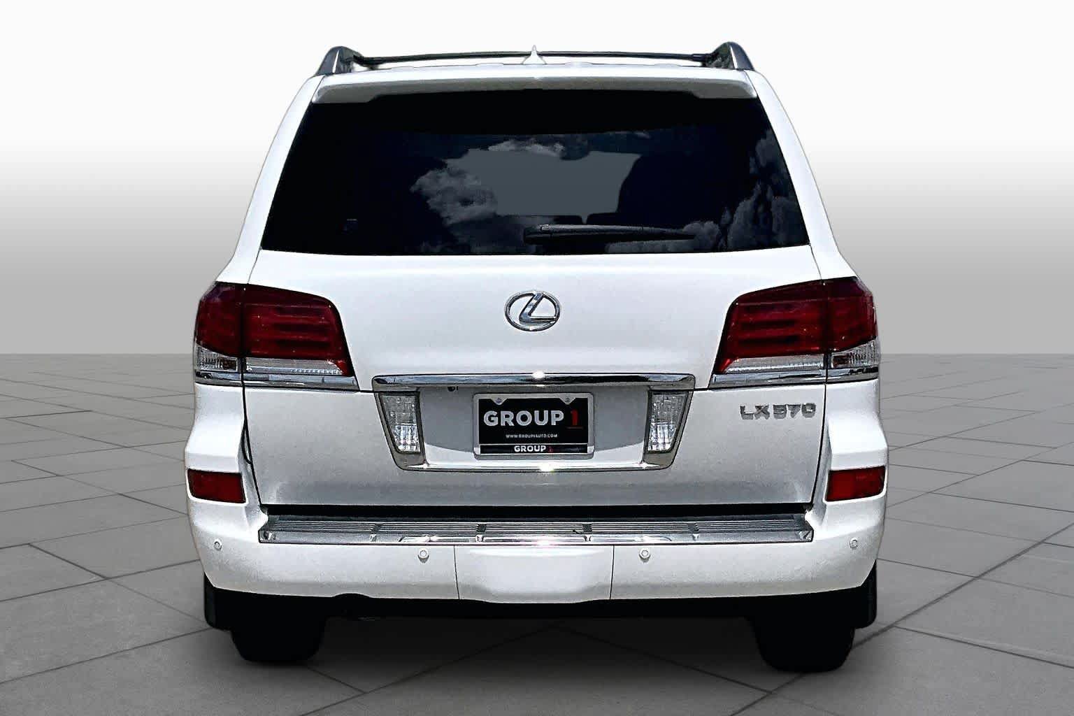 Used 2014 Lexus LX 570 4WD image 5