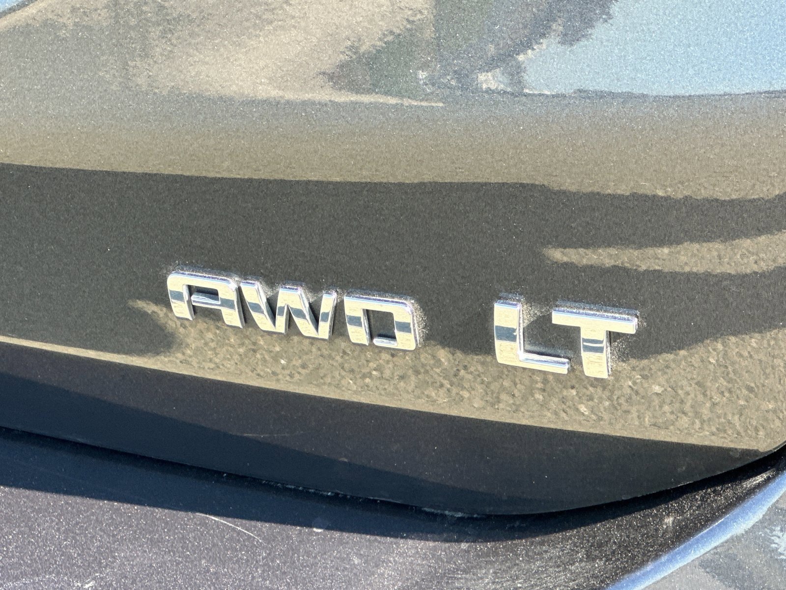 Used 2023 Chevrolet Equinox LT image 33