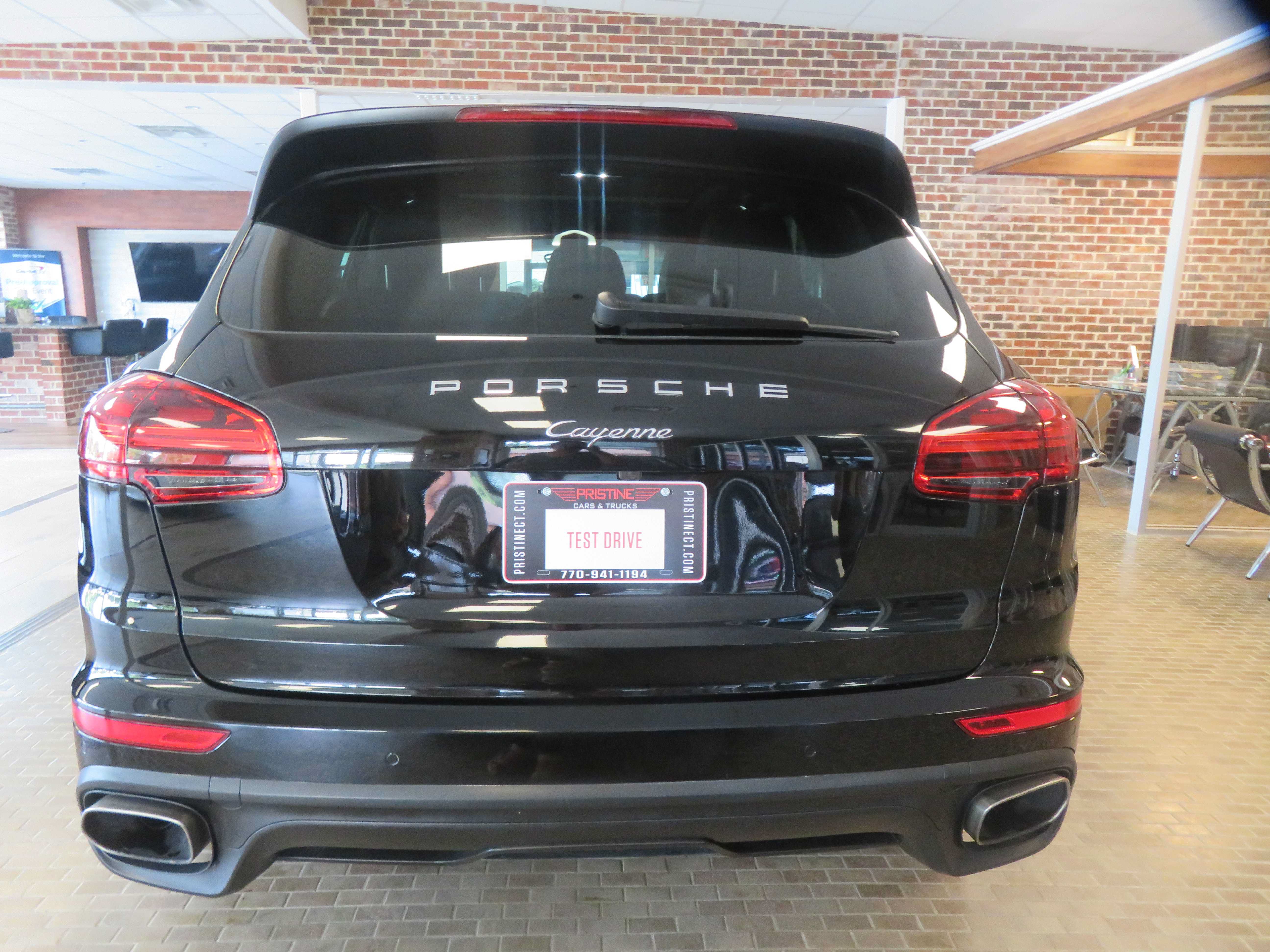 Used 2016 Porsche Cayenne AWD/4WD image 65