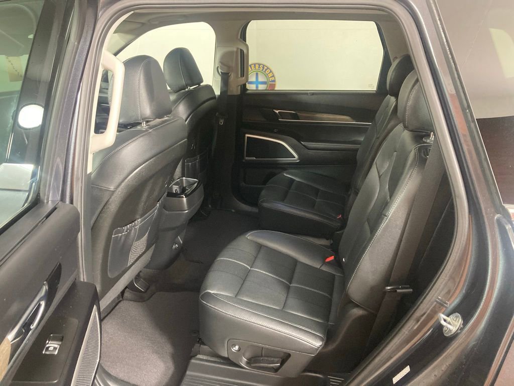 Used 2020 Kia Telluride EX w/ EX Premium Package image 13