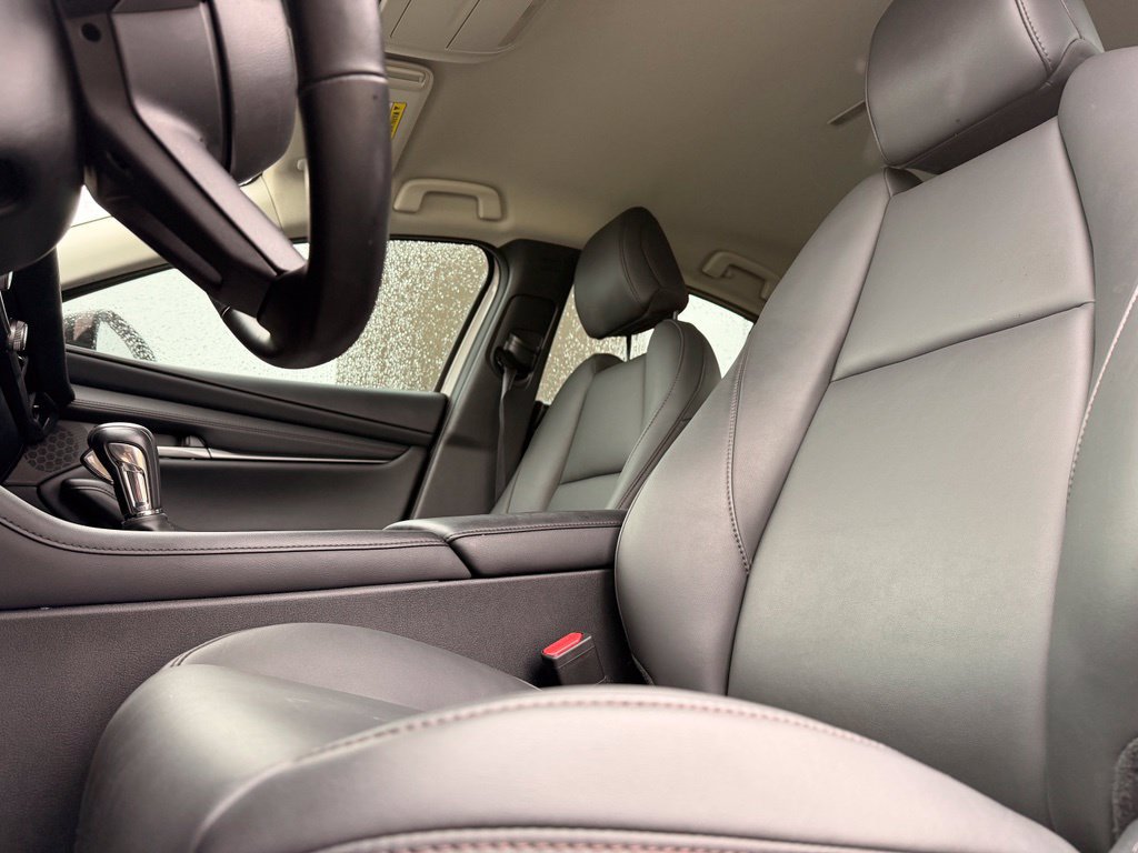 Used 2025 MAZDA MAZDA3 s FWD image 27