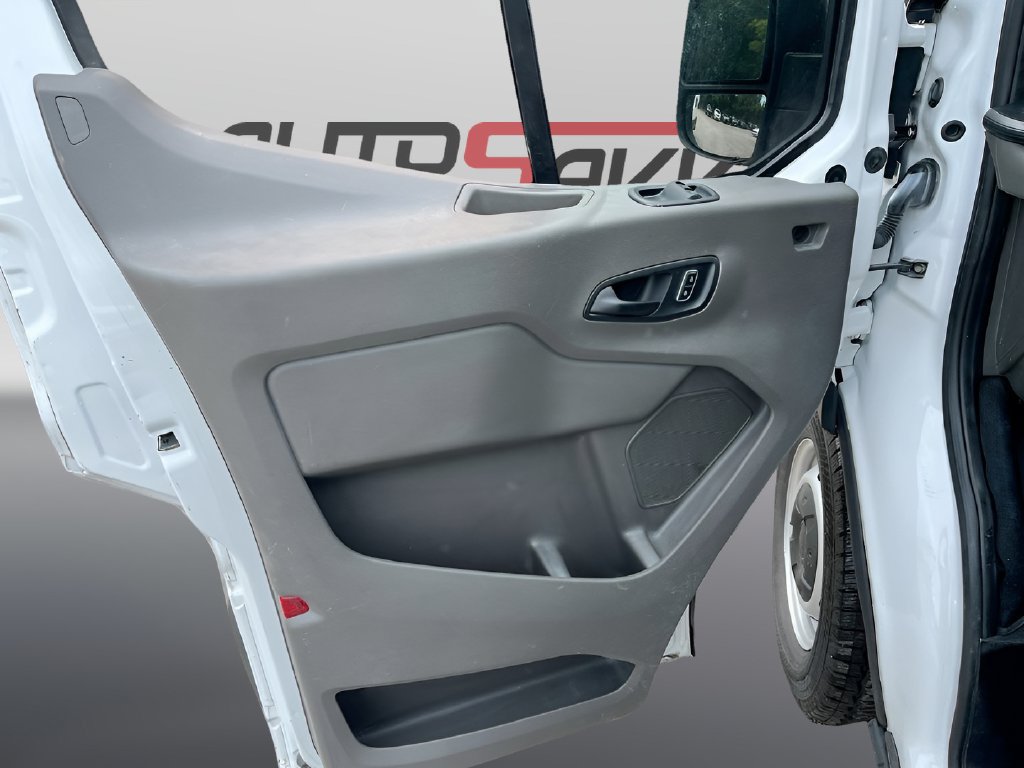 Used 2023 Ford Transit 150 Low Roof RWD image 17