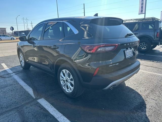 Used 2024 Ford Escape Active w/ Cold Weather Package image 9