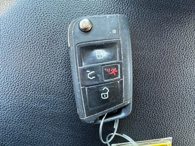 Used 2019 Volkswagen Jetta S image 19