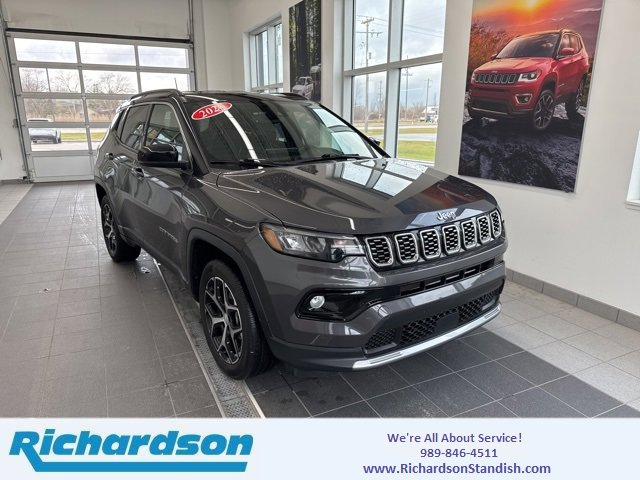 Used 2024 Jeep Compass Limited image 1