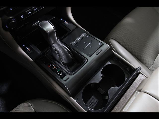 Used 2023 Lexus GX 460 Premium w/ Premium Package AWD/4WD image 16