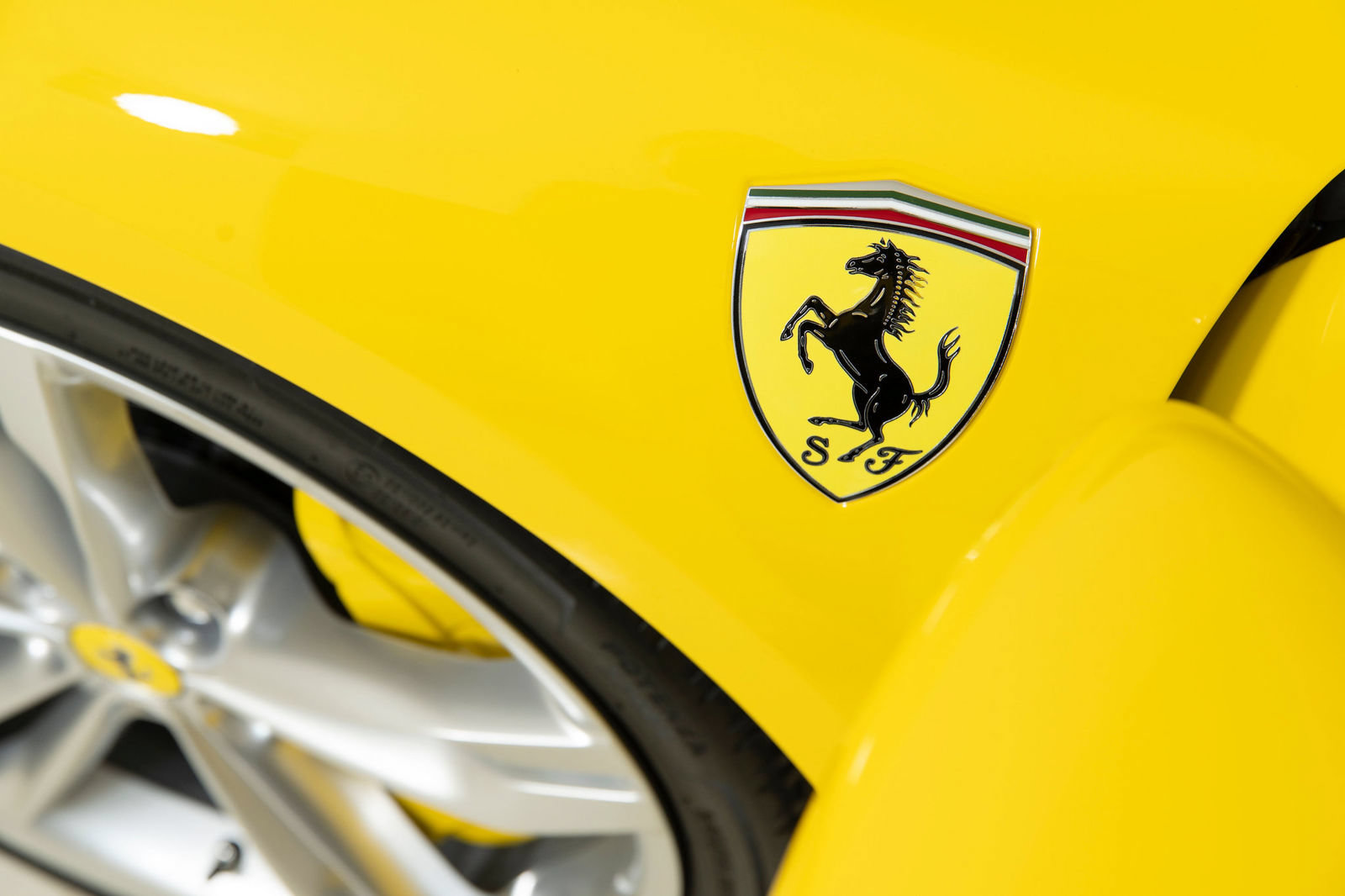 Certified 2025 Ferrari 296 GTB RWD image 22