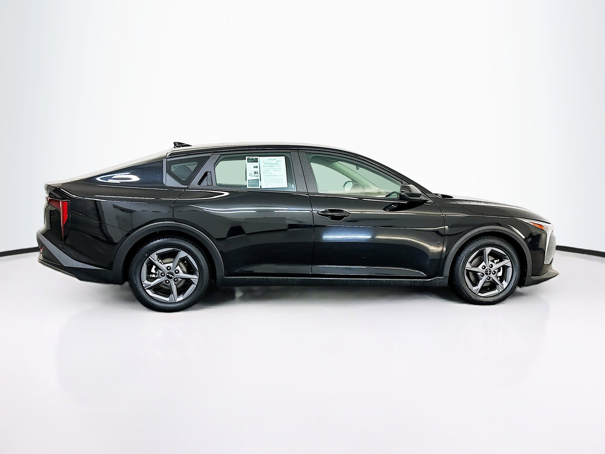 Used 2025 Kia K4 FWD image 10