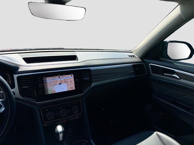 Used 2021 Volkswagen Atlas SEL FWD image 25