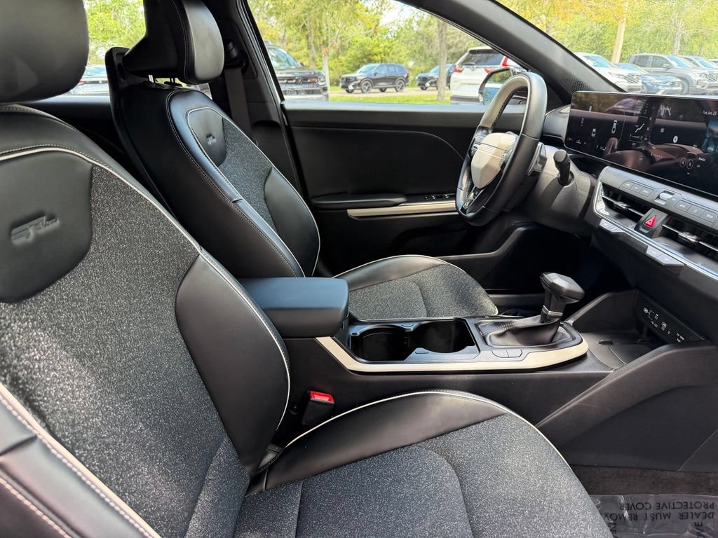 Used 2025 Kia K4 GT-Line w/ GT-Line Sunroof Package FWD image 9