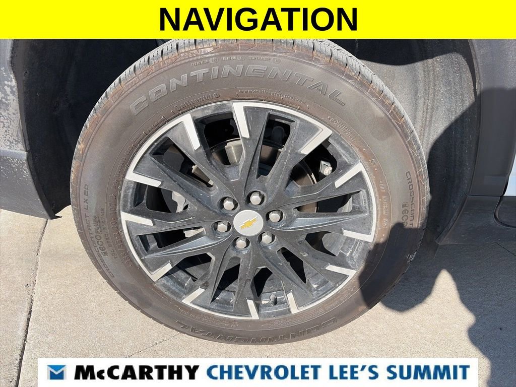 Used 2024 Chevrolet Traverse LT image 15