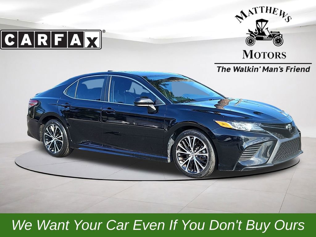 Used 2019 Toyota Camry SE
