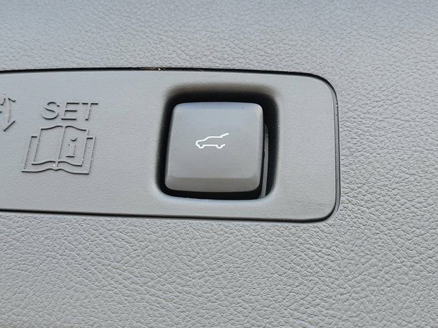 Certified 2022 Lincoln Corsair FWD image 13