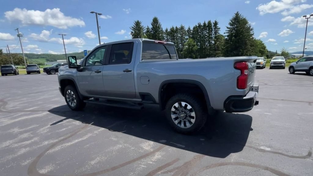 Used 2024 Chevrolet Silverado 2500 Custom w/ Custom Value Package AWD/4WD image 6