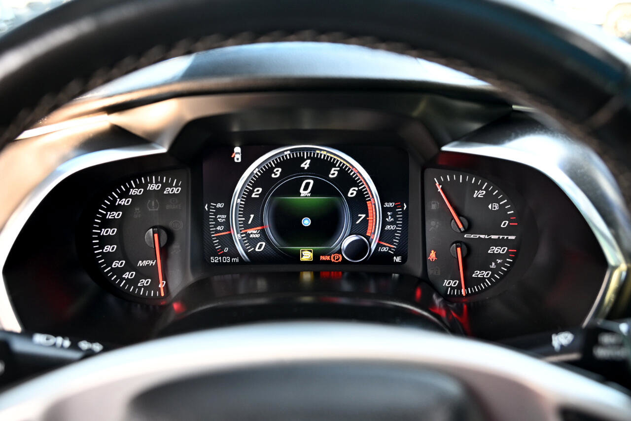 Used 2015 Chevrolet Corvette Stingray Coupe w/ 2LT Preferred Equipment Group image 25