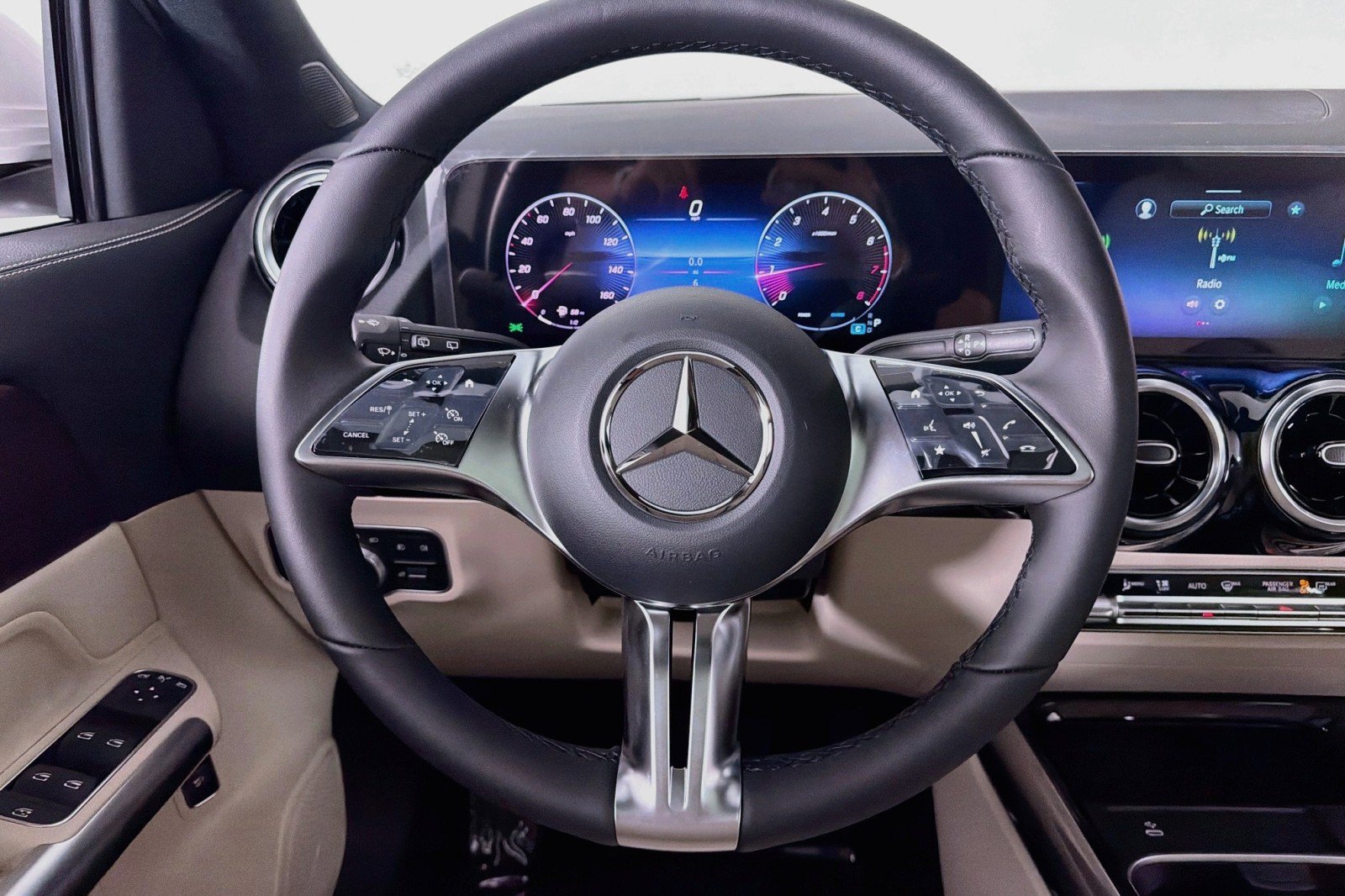 New 2026 Mercedes-Benz GLA 250 image 17