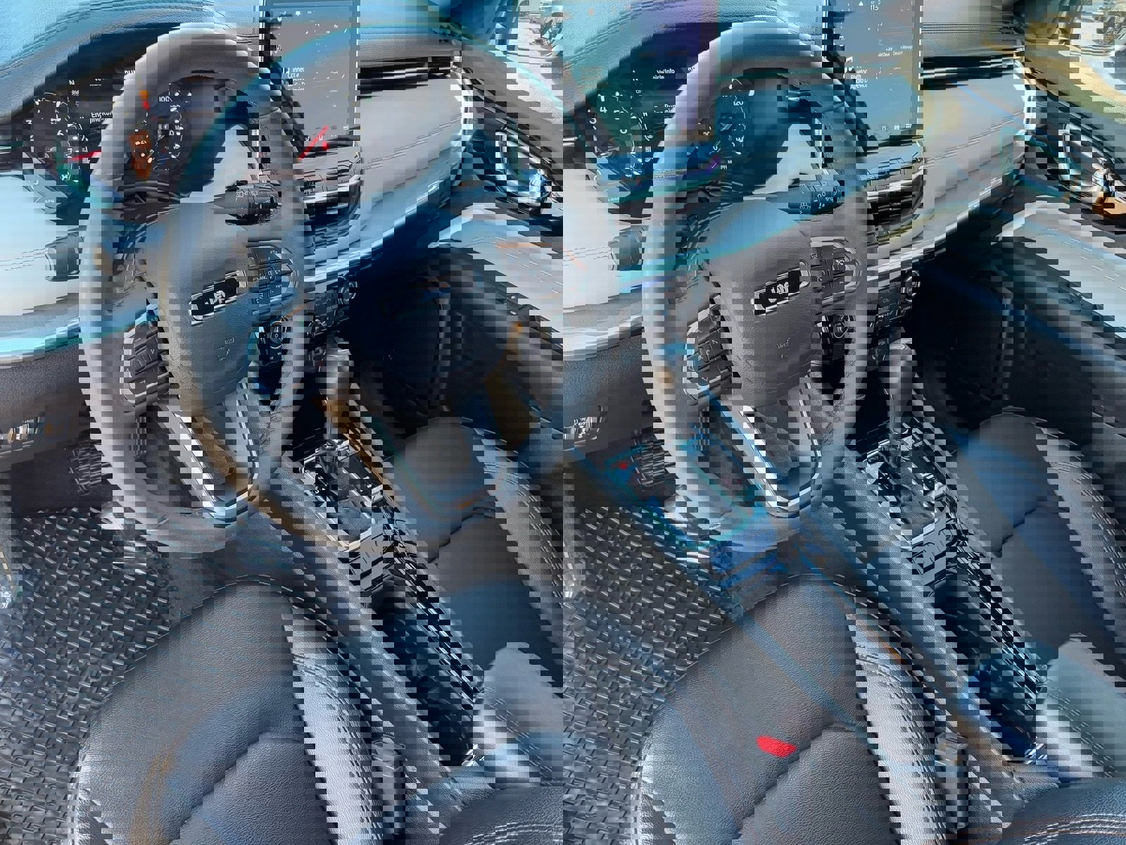 Used 2024 Jeep Compass Limited image 18