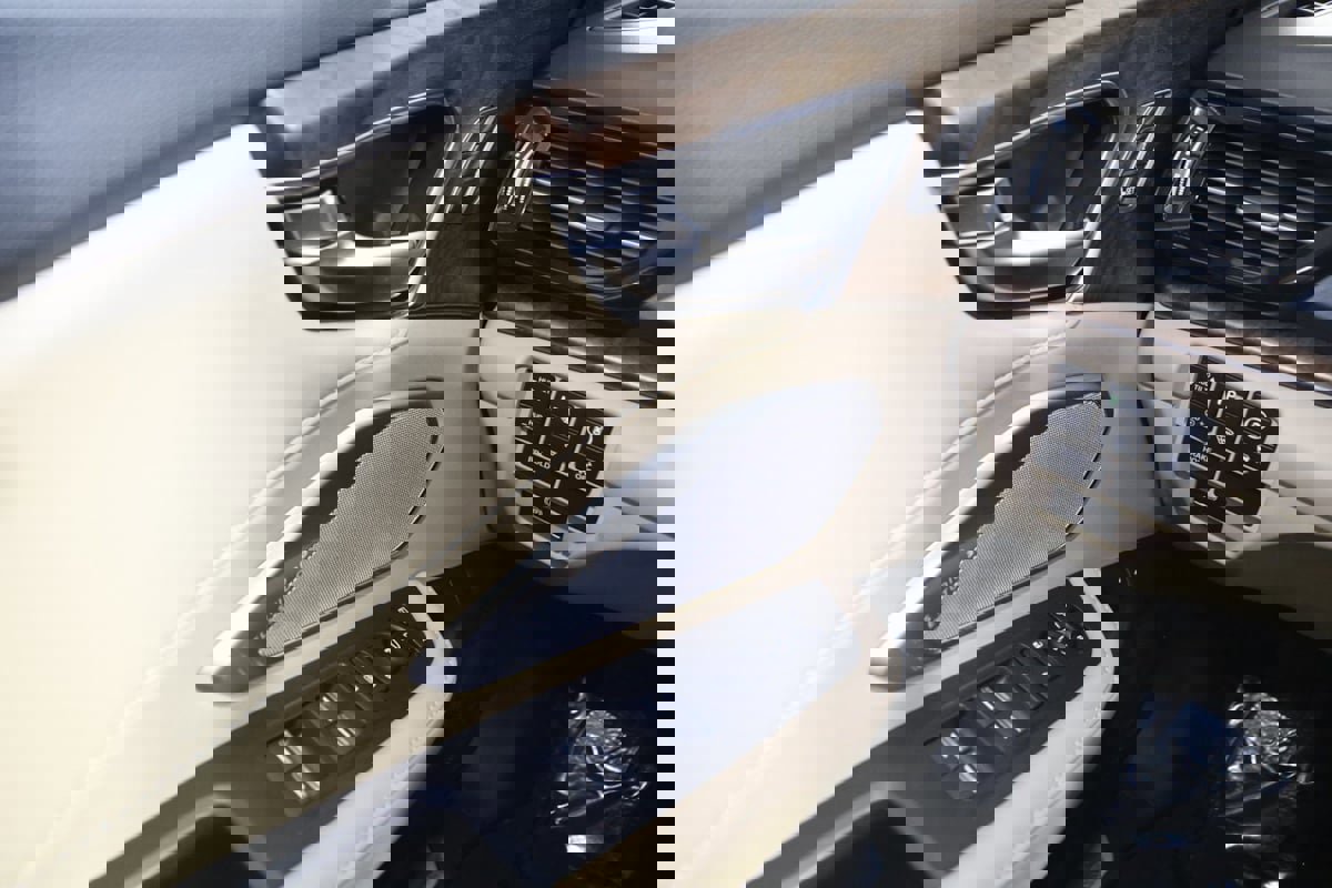 Used 2023 Acura RDX AWD w/ Advance Package image 36