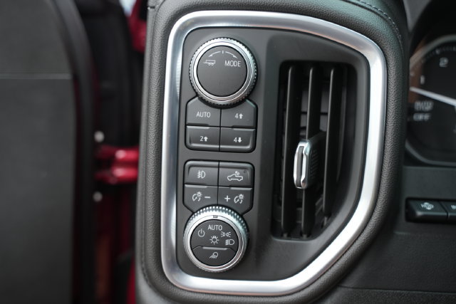 Used 2020 GMC Sierra 1500 Denali w/ Denali Ultimate Package AWD/4WD image 34