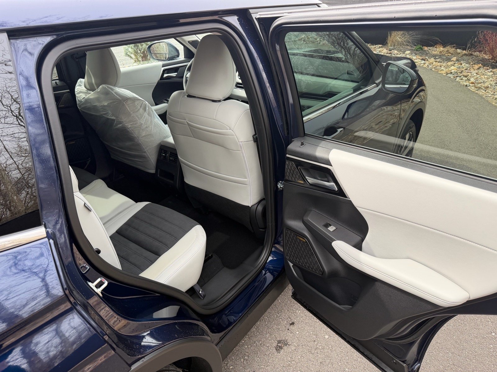 New 2026 Mitsubishi Outlander SE AWD/4WD image 13