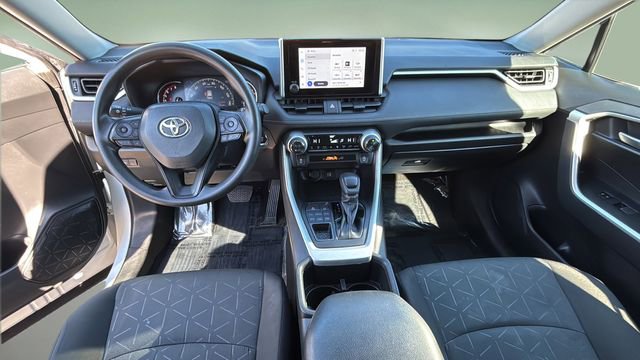 Used 2024 Toyota RAV4 XLE image 16