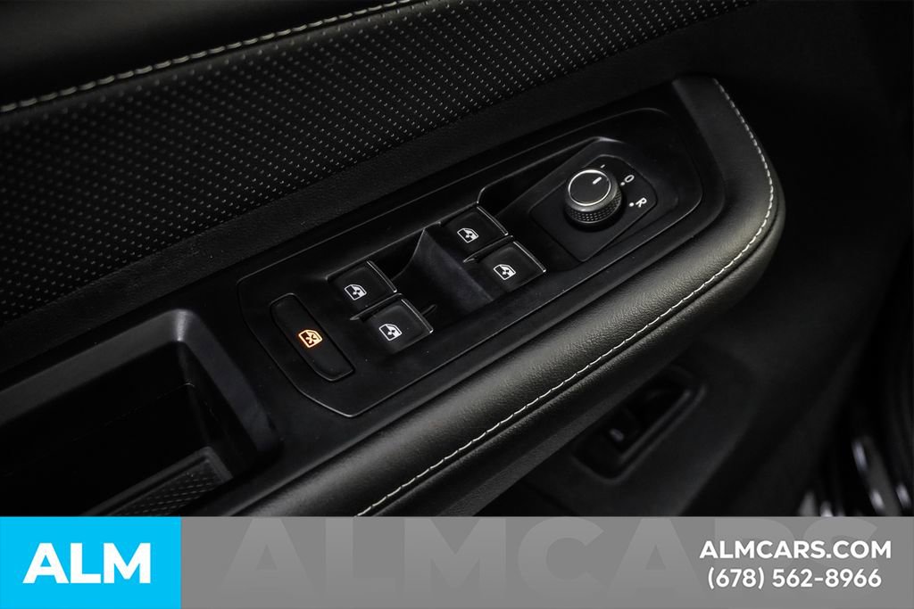 Used 2025 Volkswagen Atlas SE image 49