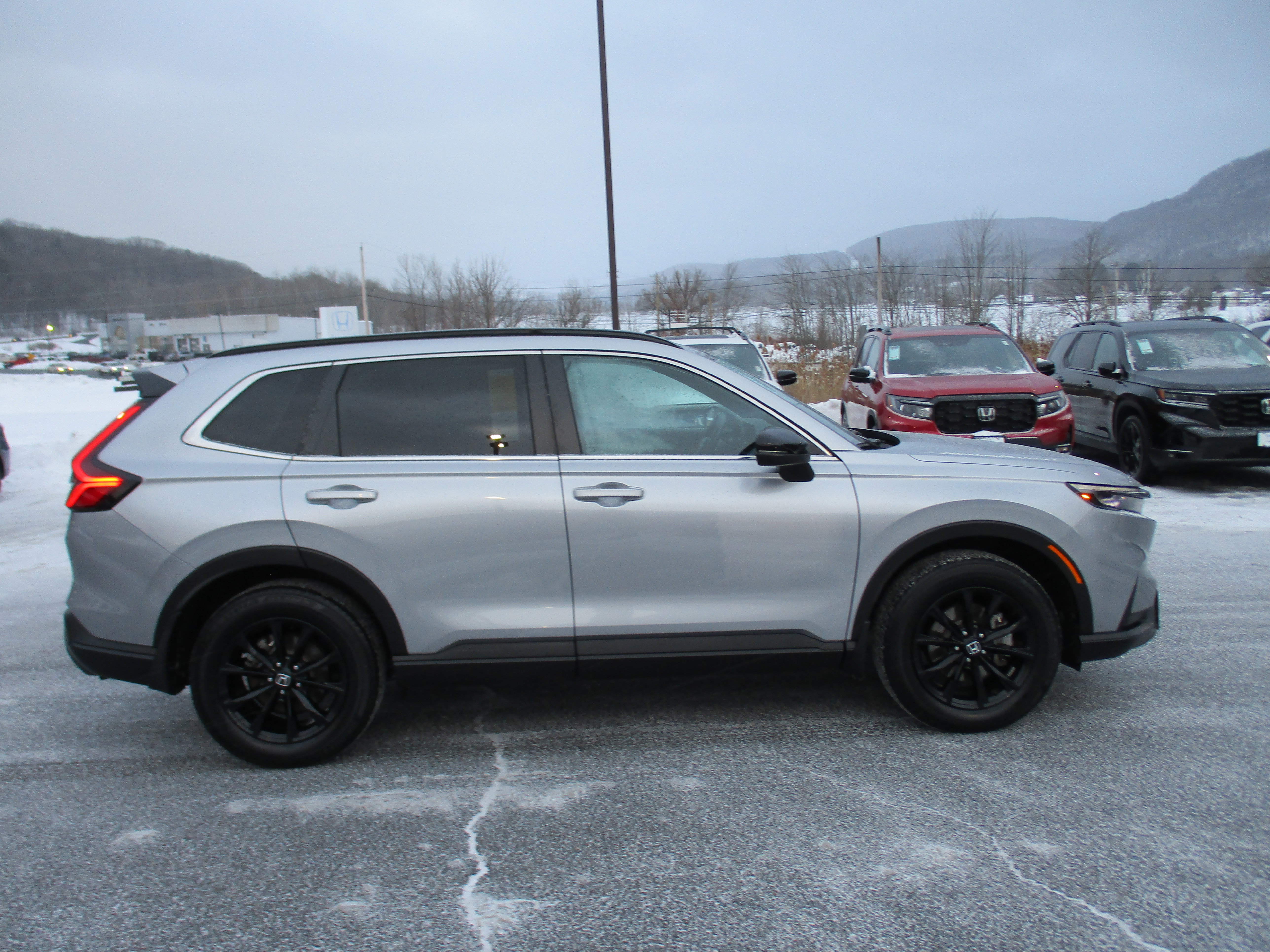 Certified 2023 Honda CR-V Sport image 4