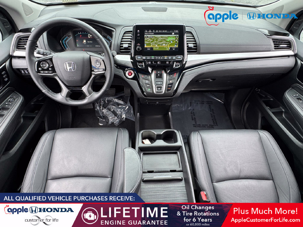 Used 2024 Honda Odyssey Touring image 17