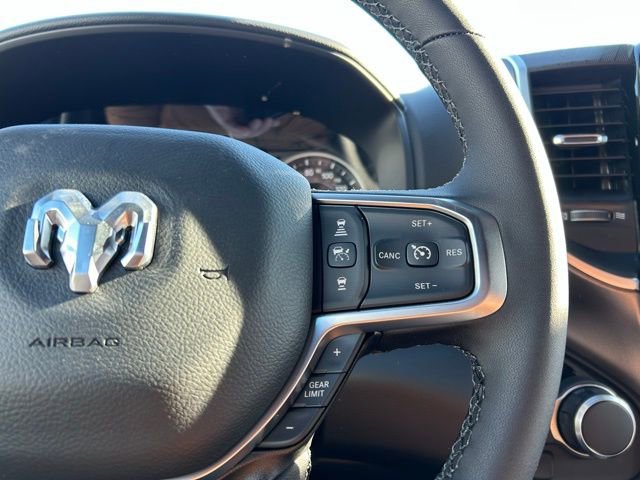 New 2026 RAM 1500 4x4 Crew Cab image 33