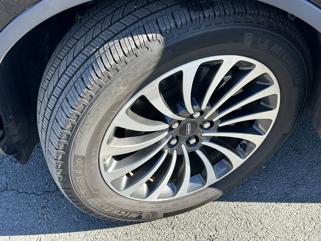 Used 2023 Lincoln Aviator Reserve image 35