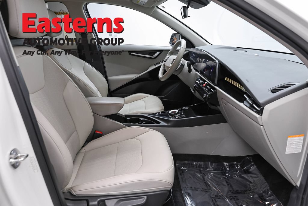 Used 2023 Kia Niro Wind w/ Wind Preserve Package FWD image 26