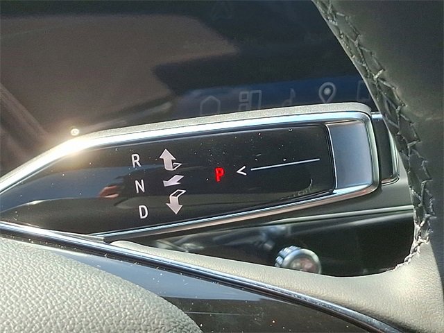 New 2025 Cadillac Lyriq Luxury image 12