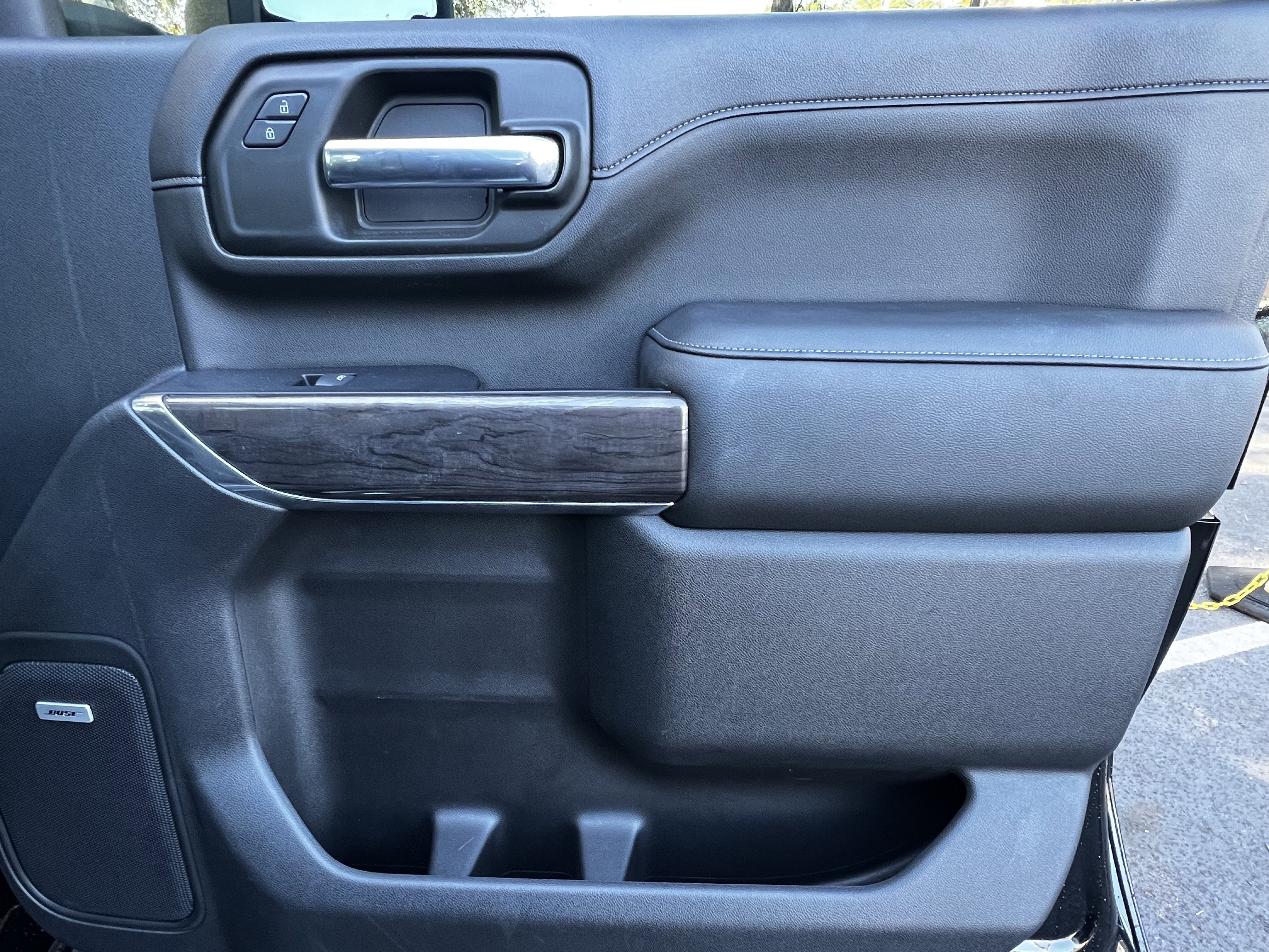 Used 2020 Chevrolet Silverado 2500 LTZ w/ LTZ Premium Package image 43