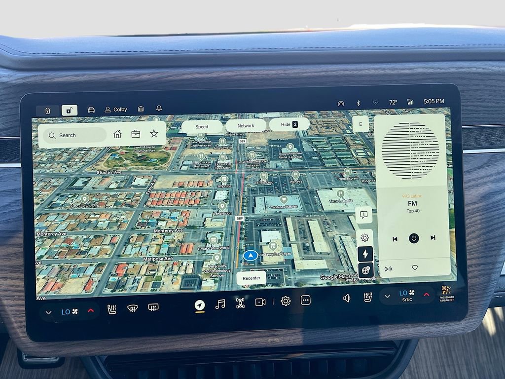 Used 2023 Rivian R1S Adventure image 12